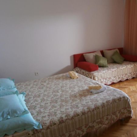 Apartmani Smiljana Макарська Екстер'єр фото
