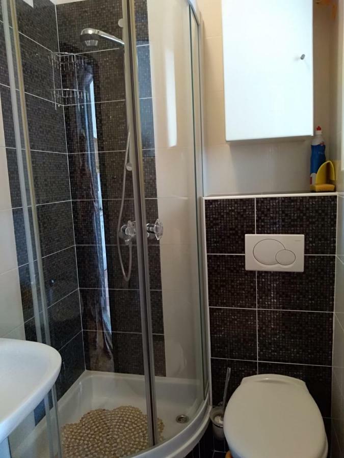 Apartmani Smiljana Макарська Екстер'єр фото
