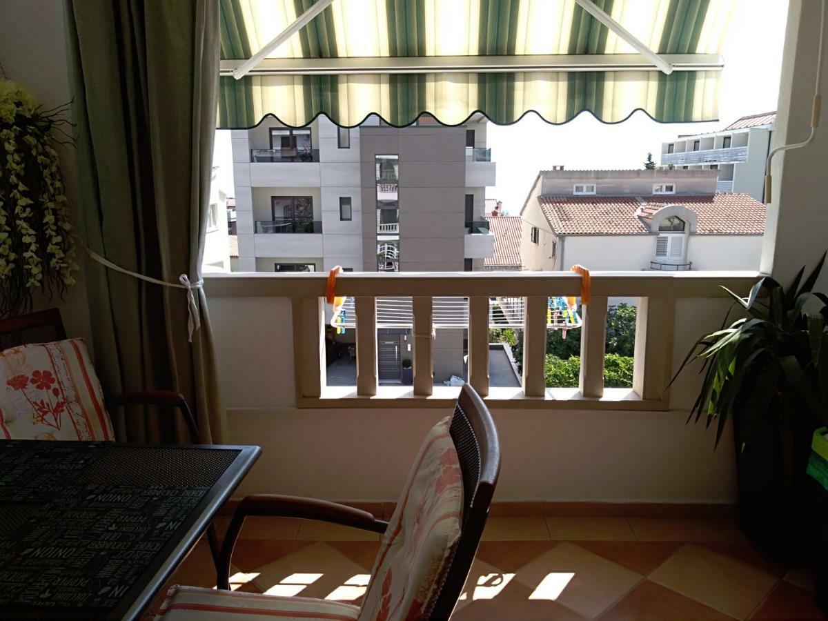 Apartmani Smiljana Макарська Екстер'єр фото