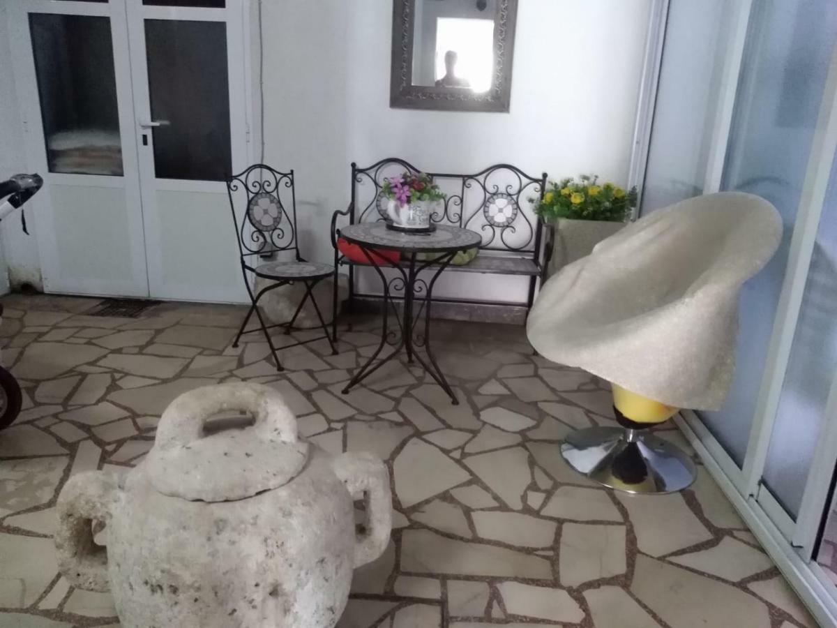 Apartmani Smiljana Макарська Екстер'єр фото