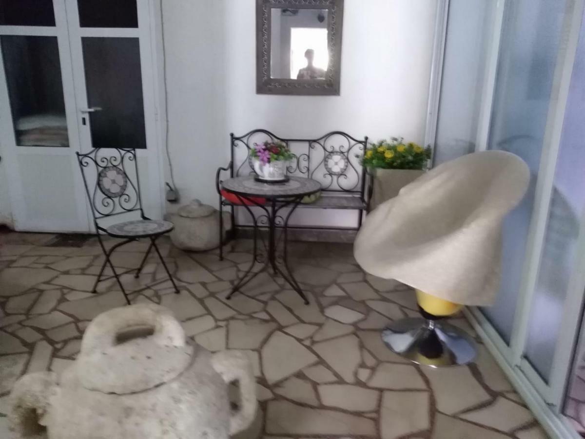 Apartmani Smiljana Макарська Екстер'єр фото