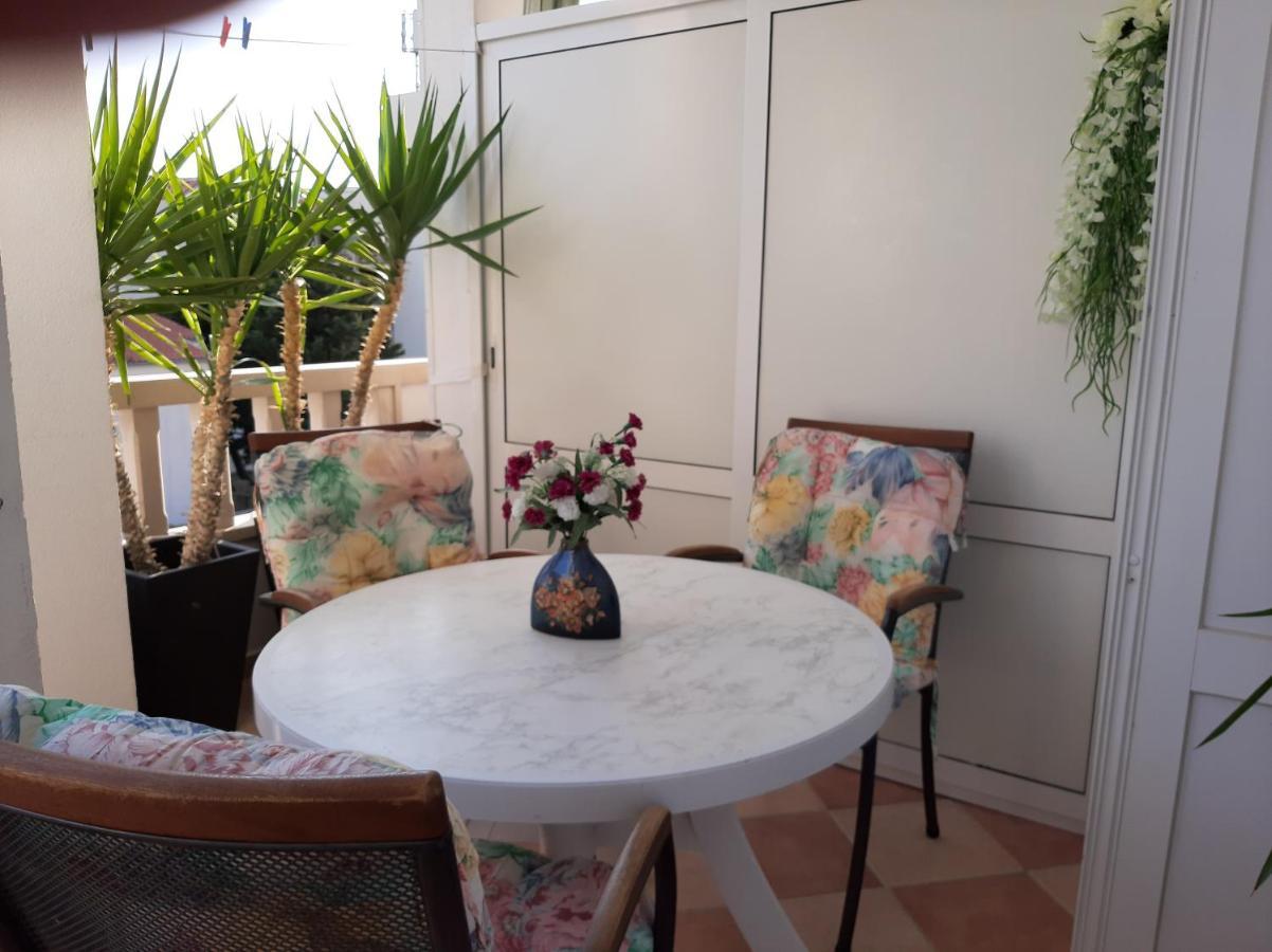 Apartmani Smiljana Макарська Екстер'єр фото